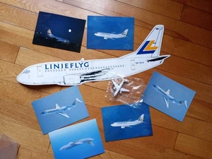 LINJEFLYG AIRLINES KEY CHAIN AND STICKER AND 6 LINJEFL POSTCARDS - Picture 1 of 9