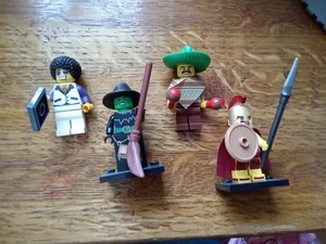 Lego Minifigur Serie 8684 Spartanischer Krieger plus 3 weitere - Bild 1 von 8