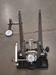 Park Tool Radbau Zentrierständer mit Messgeräten und Basis Fahrrad - Bild 1 von 10