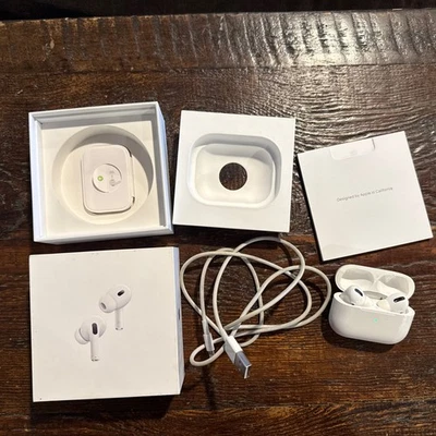 Apple AirPods Pro Generation A2190 Magsafe Headphones Case cord Extra Ear Tips - Image 1 of 4