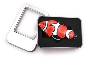 Schlüsselanhänger Holz Clownfisch Fisch Wasser Anemonenfisch Geschenkbox - Bild 1 von 7