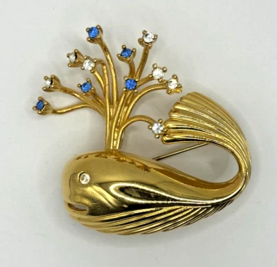 Broche prendedor vintage firmado Erwin perla oro ballena azul claro estrás fuente Foto 1 de 4
