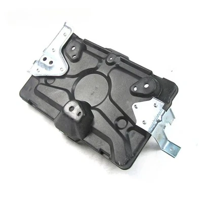 MR440935 Genuine Battery Tray Fit Mitsubishi Montero Pajero 2001-2006 - Imagem 1 de 3