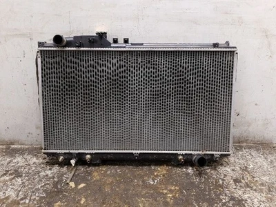 Радиатор подходит для 02-10 LEXUS SC430  - Изображение 1 из 4