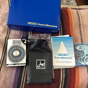Vintage Seiko Quartz Metronom SQM-357 funktionstüchtig mit Kordelzug Tasche Box - Bild 1 von 9
