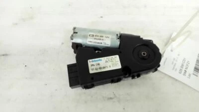 330I      2001 Roof Motor 461729 Foto 1 de 4