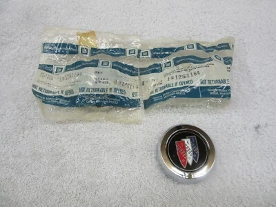 Колпак ступицы отделка колеса Buick Skylark 1980 1981 новый из старых запасов (литое колесо) GM 1261164 dp - Изображение 1 из 4