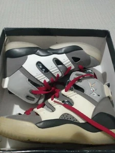 Adidas x Bugs Bunny Equipment Women's Size 5.5 Super Rare🔥🔥🔥 - Picture 1 of 8