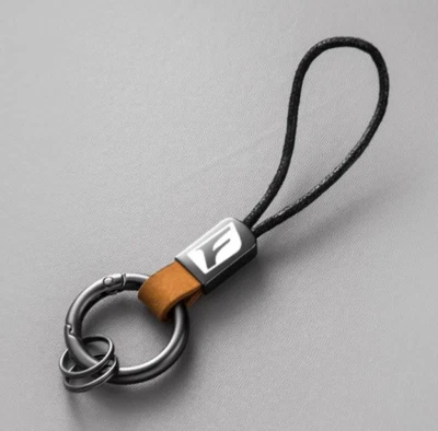 Llavero deportivo de cuero/carbono F IS250, IS350, ISF, GS350, RX350, RC350, RCF Foto 1 de 3