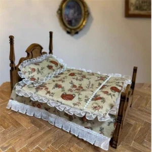 1:6 1:12 Dolls House Miniatures Furniture Bed Old Bed with Mattress Tiny Decor - Picture 1 of 11