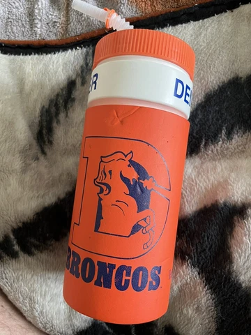Vintage Denver Broncos Water Bottle Screw Off Cup Team NFL Free Shipping Cover