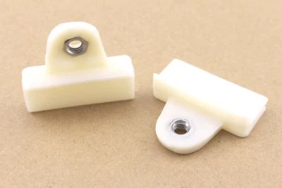 2 Door Window Glass Holder Support Clip For Nissan D21 Hardbody Frontier Pickup - Image 1 of 4