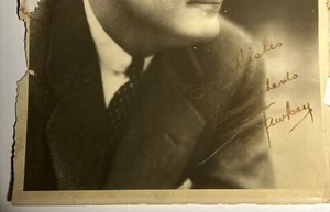 Tom Yawkey Signed Photo, Autograph On Damaged Photo - Picture 1 of 2