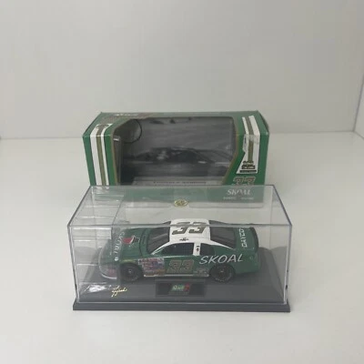 1:43 Revell 1997 Diecast #33 Skoal Bandit Monte Carlo Ken Schrader  - Image 1 of 4