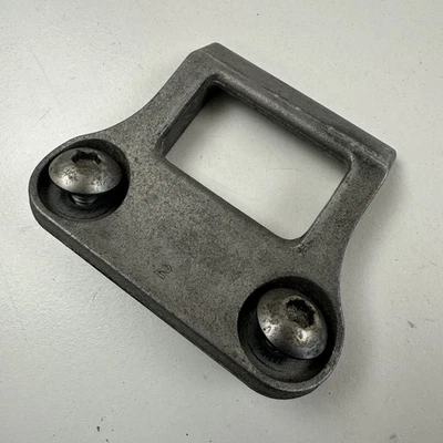 Honda CBR1000rr CBR 1000 2007 Trava de assento trava localizador Pillion gancho de loop - Imagem 1 de 4