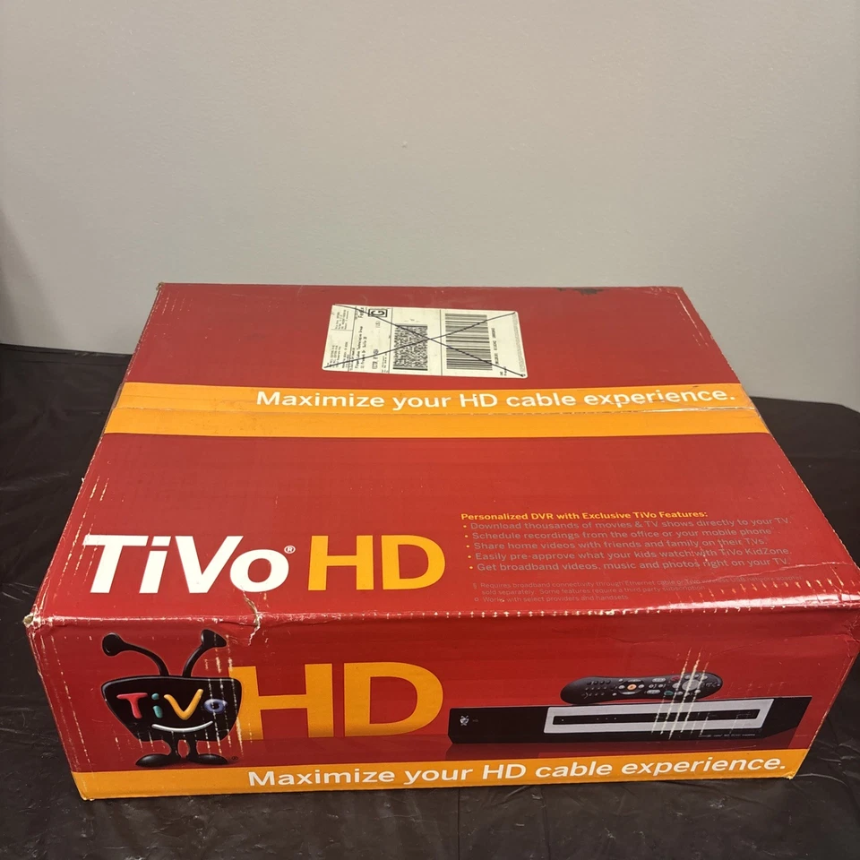 TiVo HD -  TCD652160 DVR - Includes Remote & cables - Image 1 of 4