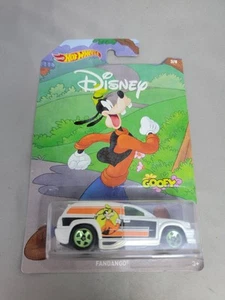 Goofy. Disney Mickey & Friends Series (2019) Hot Wheels GBB41 - Picture 1 of 6