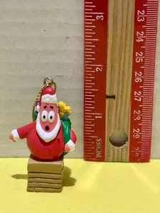 SANTA PATRICK MINI CHRISTMAS ORNAMENT Spongebob Schwammkopf - Bild 1 von 5