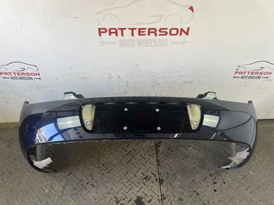 04-10 CUBIERTA PARACHOQUES TRASERO BENTLEY CONTINENTAL GT AZUL ZAFIRO OSCURO LR5W Foto 1 de 4