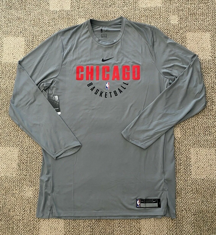 Nike Shirt Top Tee NBA Chicago Bulls Long Sleeve Basketball Men's 2XLT Tall XXLT