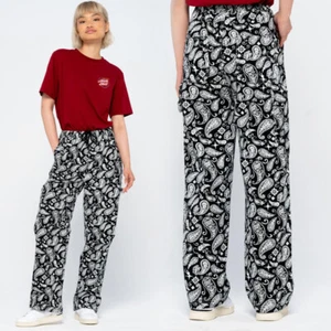 SANTA CRUZ Womens Coombe Pant Size 8 .Skate / Surf Style Screaming Paisley Print - Picture 1 of 8