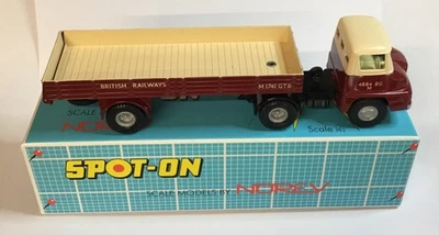 NOREV/SPOT-ON Nº:111/A1 FORD THAMES TRADER 'BRITISH RAILWAYS' MUY NUEVO COMO NUEVO EN CAJA Foto 1 de 4