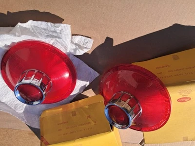 Ford Galaxy 1963 (ex. 500) PAR DE LENTES DE PARADA Y LUZ TRASERA C3AZ-13450A NOS VINTAGE  Foto 1 de 4