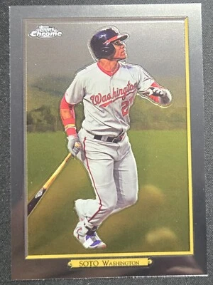 2020 Topps Juan Soto Turkey Red Chrome Washington Nationals - Image 1 of 2