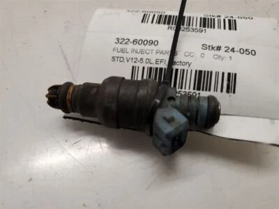 BMW 750IL STD, Fuel Injector, 1991-1997, 5.0L.V12, EFi, 13-64-1-731-357, Factory - Image 1 of 4