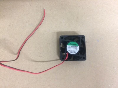 Sunon 50mm DC Brushless Cooling Fan 50 X 50 X 15mm 12VDC Fan KD1205PHS2 - Image 1 of 4