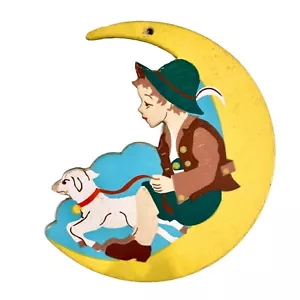 Vintage Pappe Papier Figur Mann im Mond Kind Schafe Tracht Deko Alt Märchen Bild - Bild 1 von 4