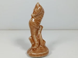 Wade Whimsie Seahorse - Picture 1 of 13