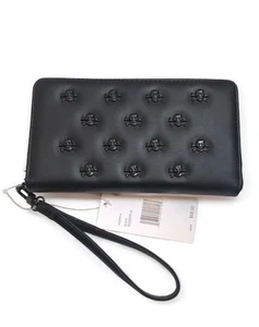 Betsey Johnson Skull and Cross Bone Studded Wristlet Zip Around Black Wallet NEW - Picture 1 of 11