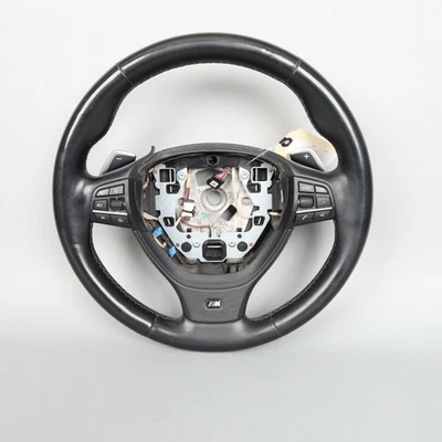 Volante deportivo BMW M5 F10 2012-2013 con palancas de cambio negro OEM usado Foto 1 de 4