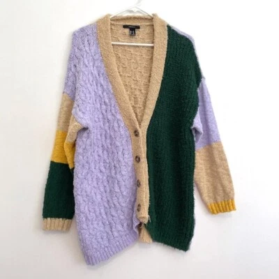 Cardigã suéter FOREVER 21 colorblock verde lavanda lilás botão longo médio M - Imagem 1 de 4
