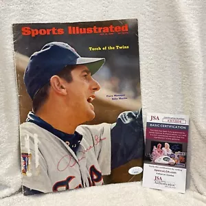 VERY RARE Billy Martin AUTO'D 1969 Sports Illustrated Cover Minnesota Twins JSA! - Picture 1 of 3
