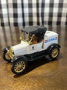 ERTL Replica 1918 Ford Model T Runabout Diecast U.S. Mail Coin Bank With Key - Picture 1 of 6