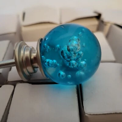 Lote de 18 Burbujas Azul Aqua Cristal 1.5", 40mm Perilla Redonda, Tirador de Cajón Playa Foto 1 de 4