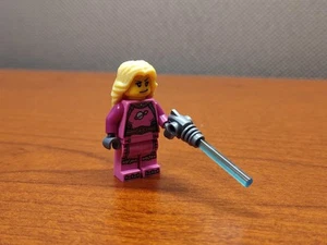 Lego Intergalactic Girl Minifigure Pink Space Collectible Series 6 - Picture 1 of 2