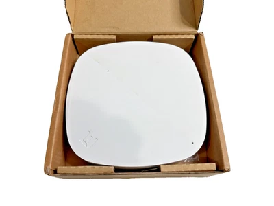 Extreme Networks AP4000-WW Tri-Radio Wi-Fi 6E Indoor Wireless Access Point - Image 1 of 4
