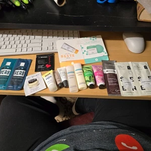 Lot of 15 Brand Name Beauty Samples All New & Sealed Random Asst. Multiple Brand - Picture 1 of 7