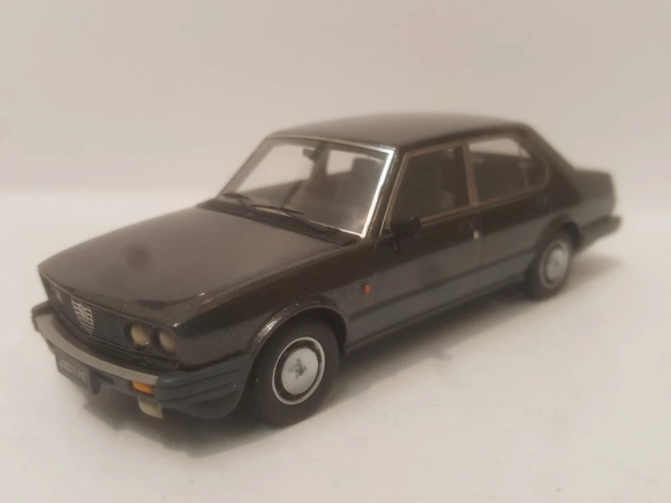 1/43 KESS Alfa Romeo Alfetta Quadrifoglio oro - Immagine 1 di 4