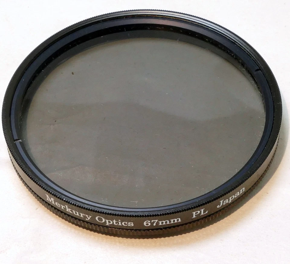 Merkury Optics 67mm PL Lens filter Polarizing Linear - Image 1 of 4