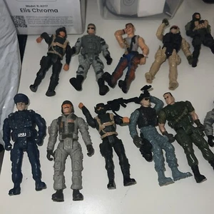  Lotto di action figure vintage anni 90 Gi Joe e Lanard The Corps 3,75" (25) - Foto 1 di 4