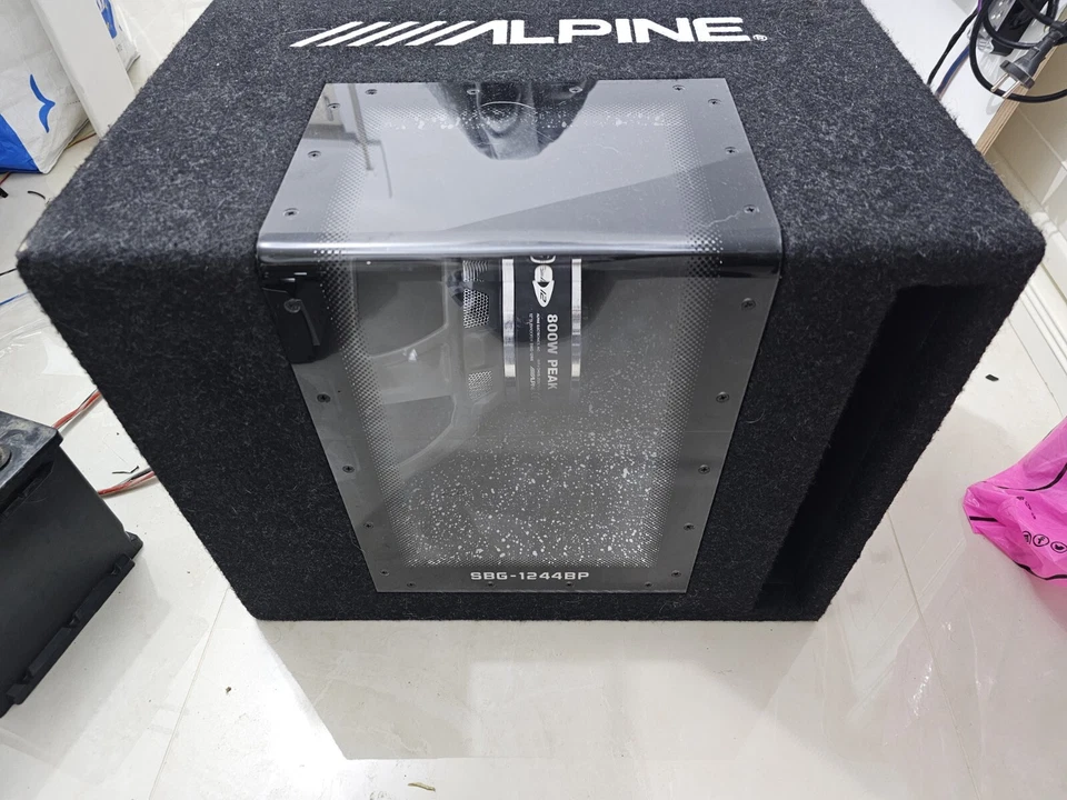 Alpine SBG-1244BP 30 cm subwoofer 800 W - Immagine 1 di 1