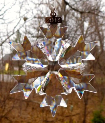 Auténtico SWAROVSKI Cristal 2018 Anual Copo de Nieve Adorno de Navidad Austria Nuevo en Caja Foto 1 de 4