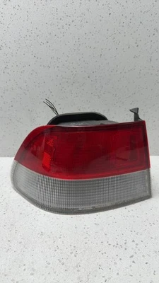 Conjunto de luz trasera izquierda Honda Civic 1996 1997 1998 1999 2000 Foto 1 de 4