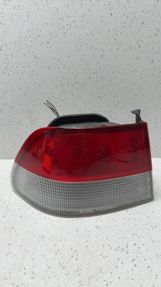 1996 1997 1998 1999 2000 Honda HONDA CIVIC Left Tail Light Assembly - Image 1 of 4