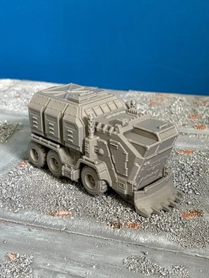 Laboris Heavy Truck Scenery Terrain-Compatible with Warhammer 40K