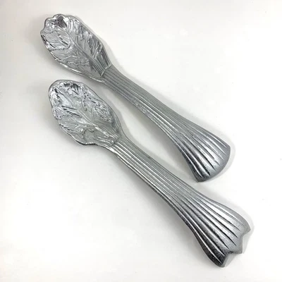 Catálogo de servidores de ensalada de apio Wilton Armetale #357264 aleación de aluminio descontinuada Foto 1 de 4
